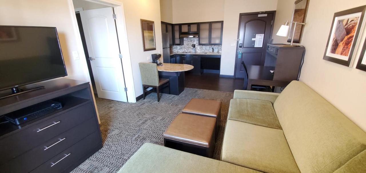 Staybridge Suites Eau Claire - Altoona By Ihg Exterior photo