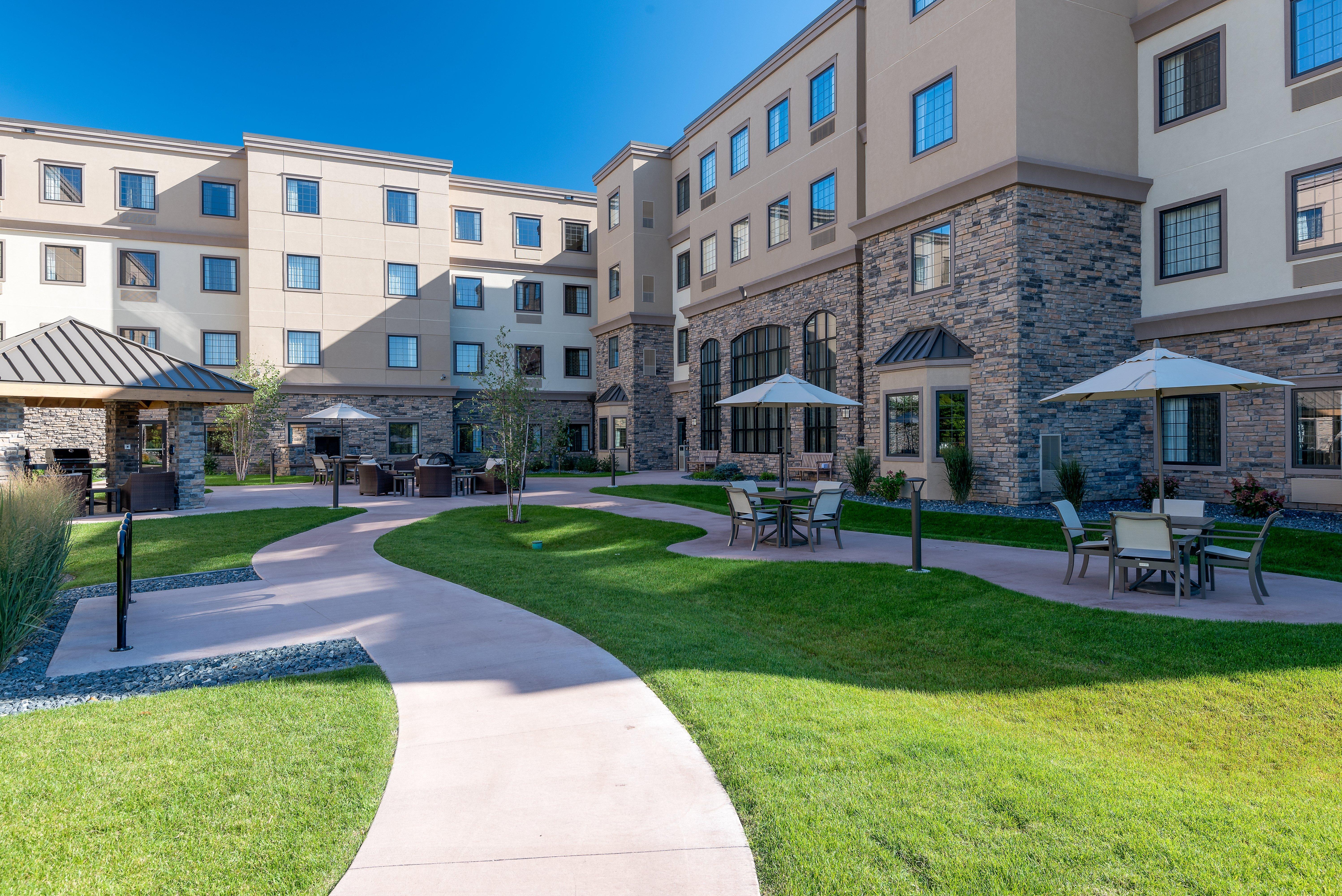 Staybridge Suites Eau Claire - Altoona By Ihg Exterior photo